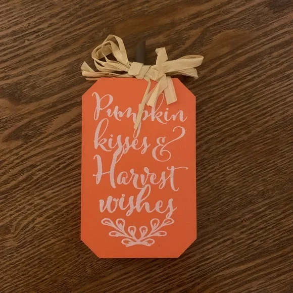 Bundle of Fall Decor - Picture 8 of 15